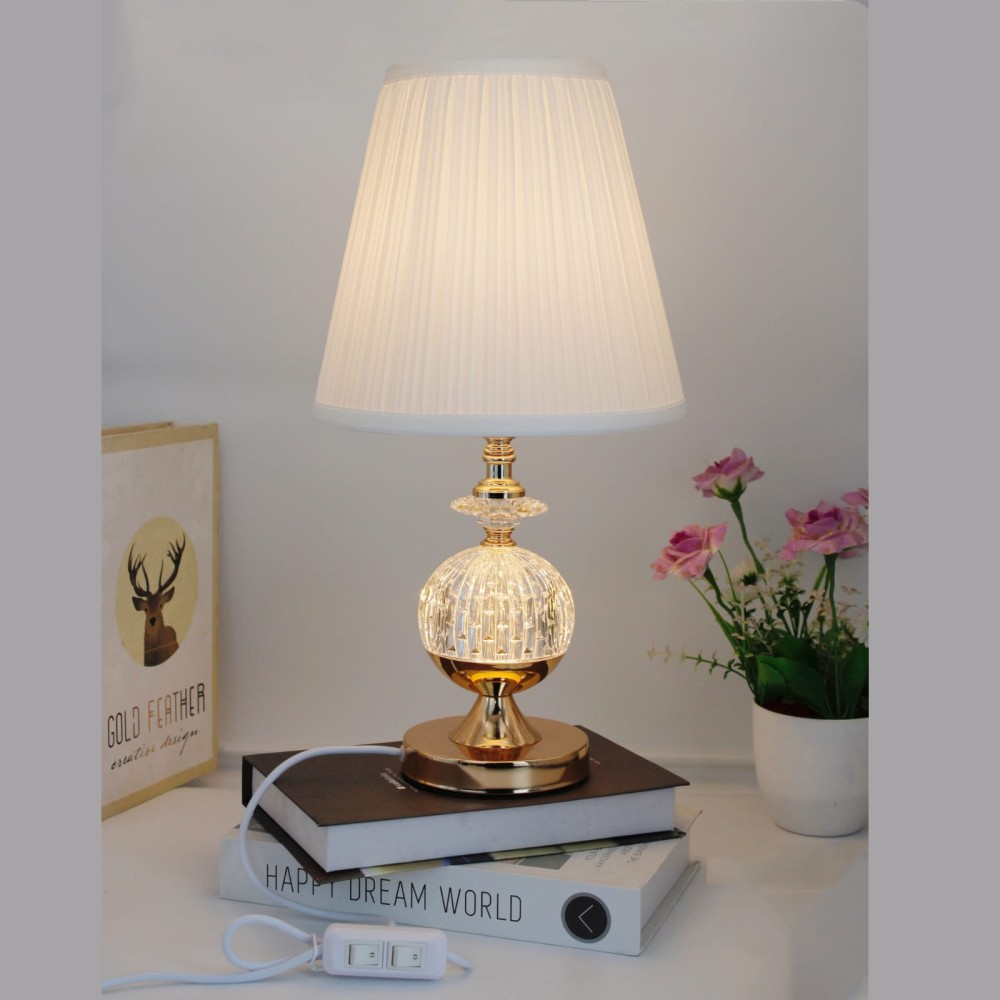 Crystal base best sale table lamp