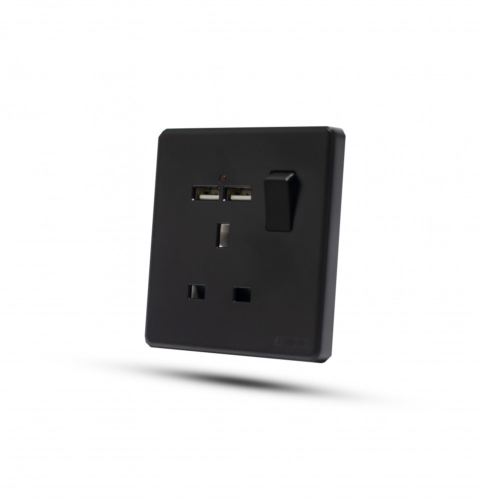 فيش مع 2مخرج usb بيانو اسود  SEMICNZ