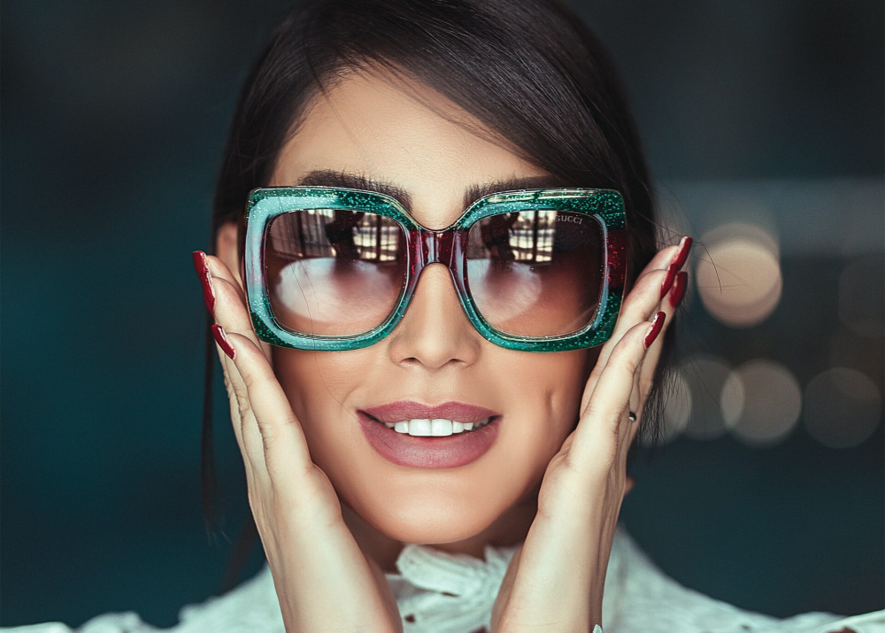 كيف تختار شكل النظارة المناسبة لوجهك؟