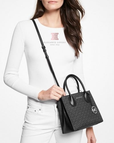 شنطة كتف ماركة مايكل كورس - Mercer Black Signature...