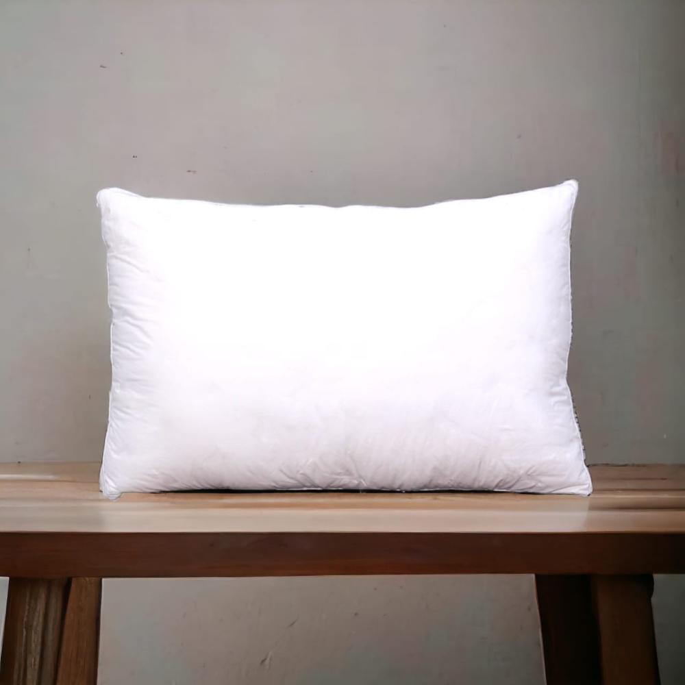 وسادات فاخرة مضادة للحساسية – 4 وسادات بحشو 1300 جم + وسادة هدية مجانية – دعم مثالي للرقبة والرأس، قابلة للغسل وآمنة للجلد