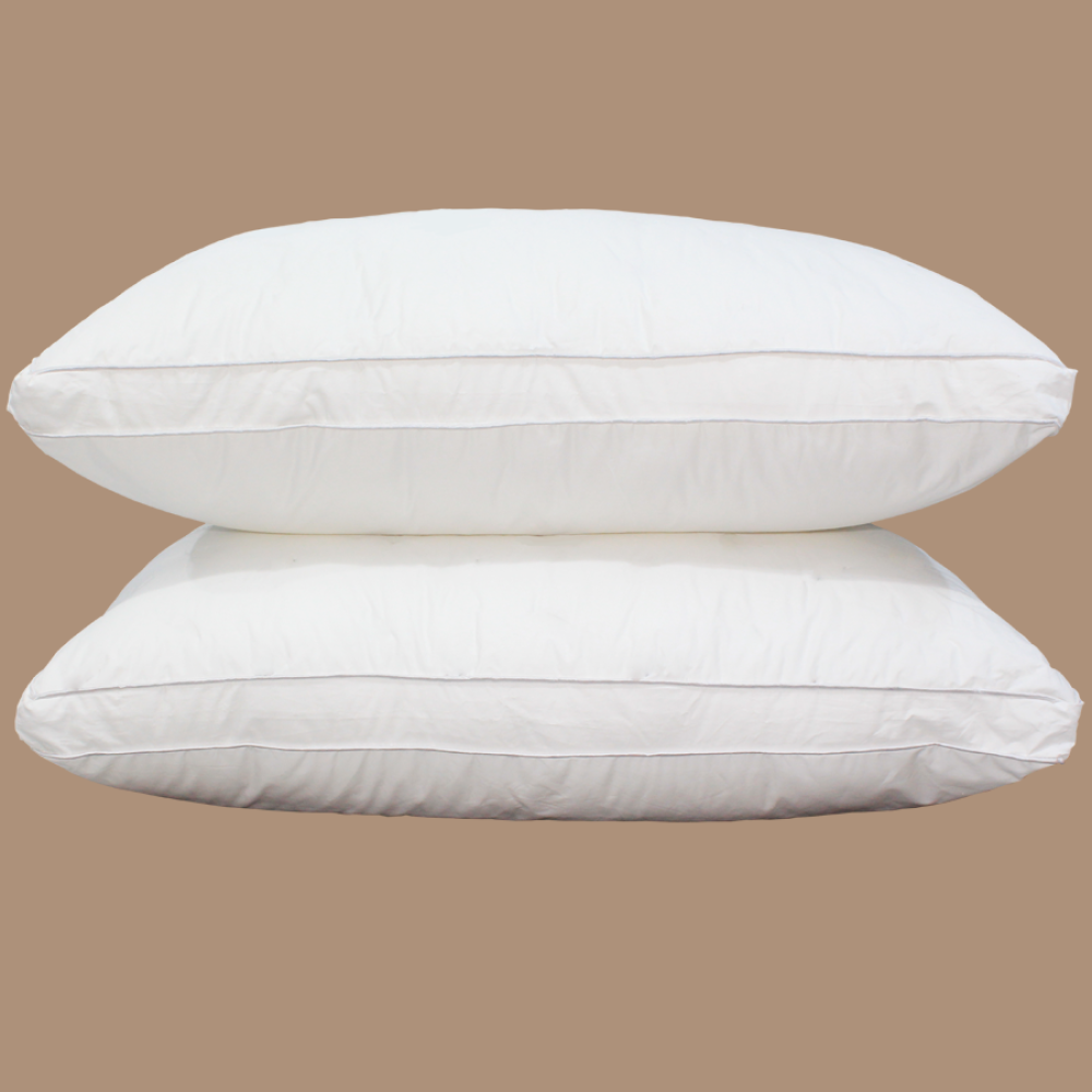 وسادات فاخرة مضادة للحساسية – 4 وسادات بحشو 1300 جم + وسادة هدية مجانية – دعم مثالي للرقبة والرأس، قابلة للغسل وآمنة للجلد