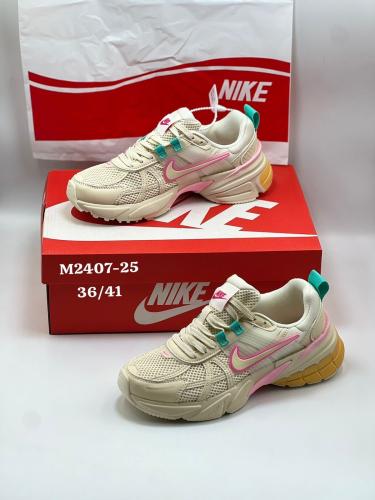 Nike V2K Run 6