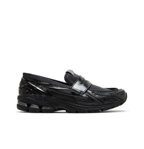 New Balance 1906 Black