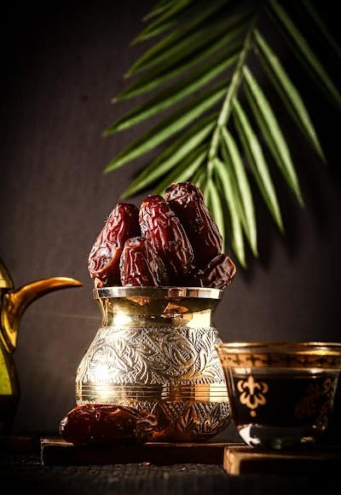ما هي مدة صلاحية التمور وكيف يمكن تخزينها بشكل صحيح للحفاظ على جودتها؟