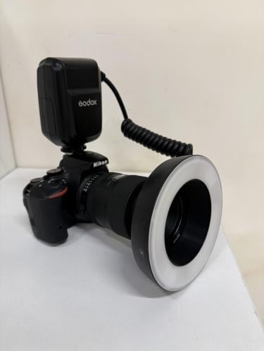 كاميرا نيكون D3200 مستعملة