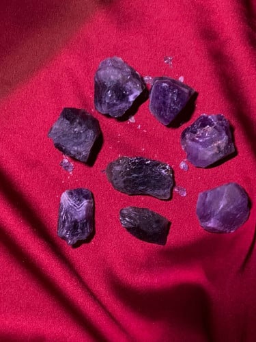 اميثست خام Amethyst