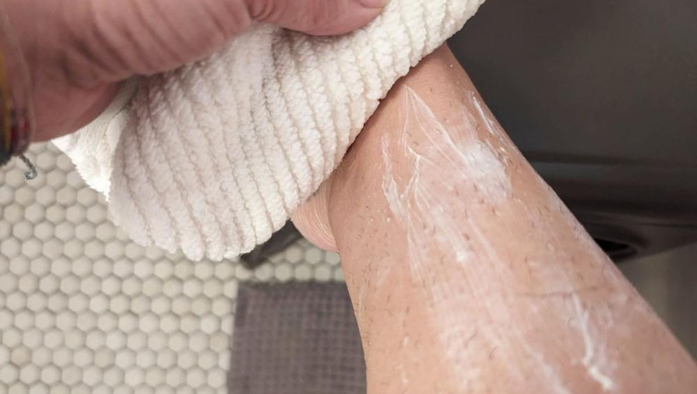 اليكي تجربتي مع بودرة ازالة الشعر مع طريقة الاستخدام الصحيحة