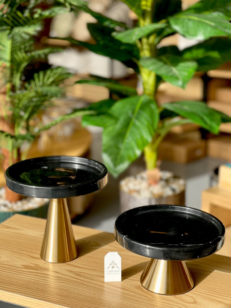 حامل ضيافة أنيق من الرخام الأسود