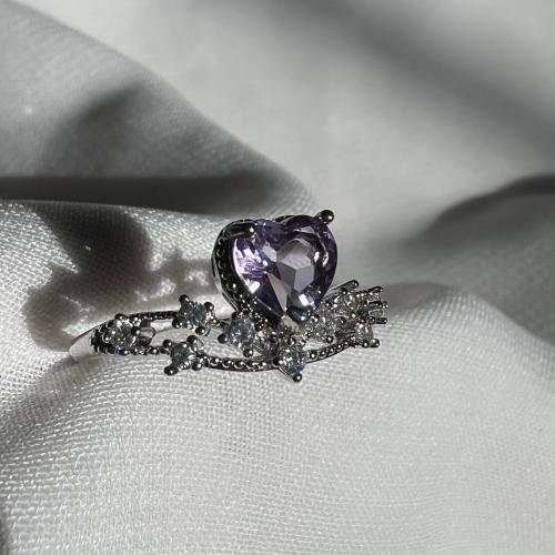 خاتم امثيست