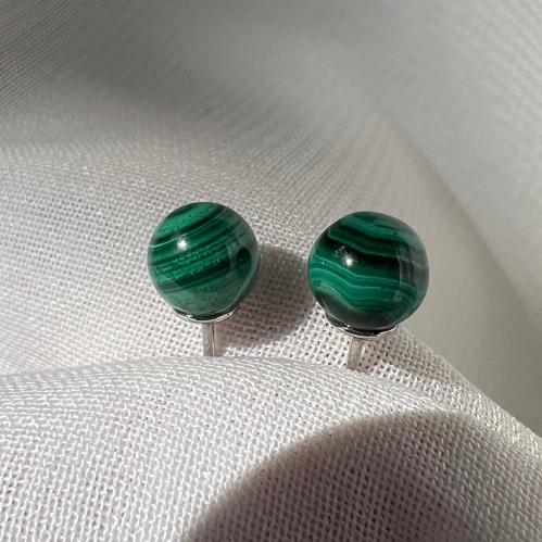 اقراط ملاكيت 4mm