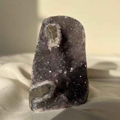 امثيست عنقودي