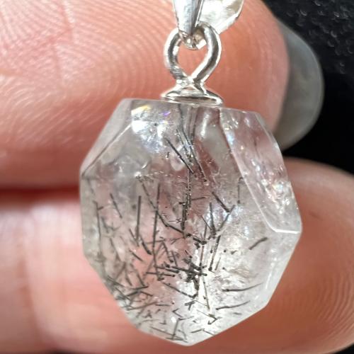 سلسال تورمالين في كوارتز فضة 925