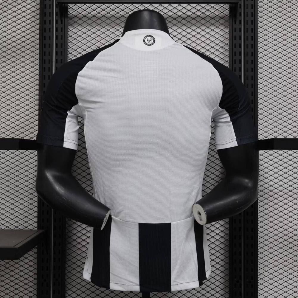 نيوكاسل  الاساسي     2024 - 2025
