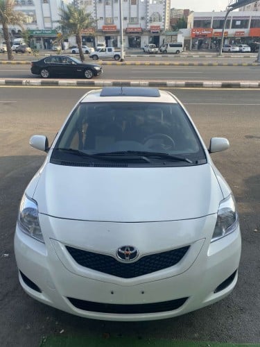 تندا وهمية لصق