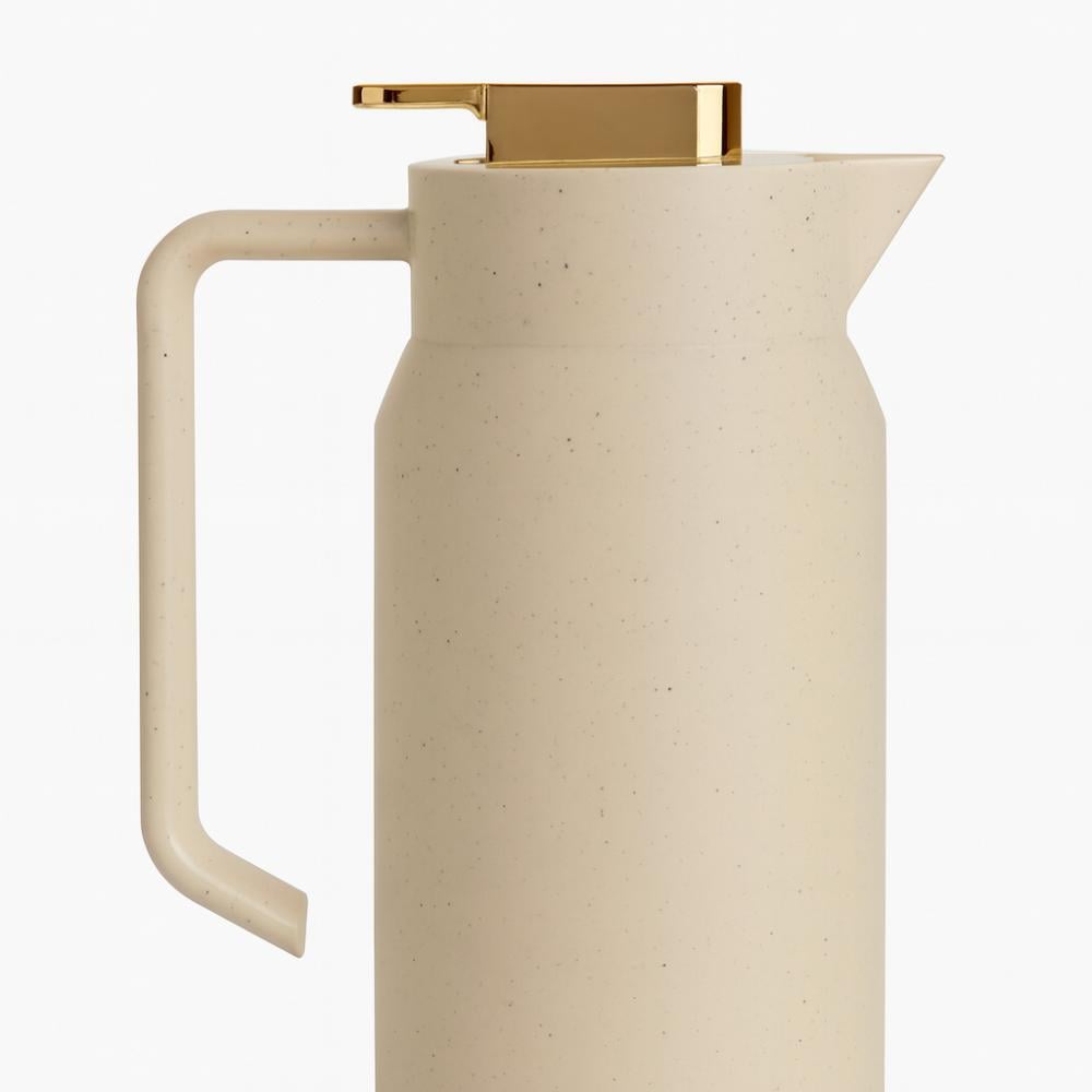 ترمس شاي وقهوة من شركة هوست 1 لتر بيج منقط وذهبي داخل زجاج