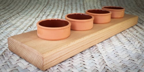 لوح تقديم خشب + 4 اطباق فخار