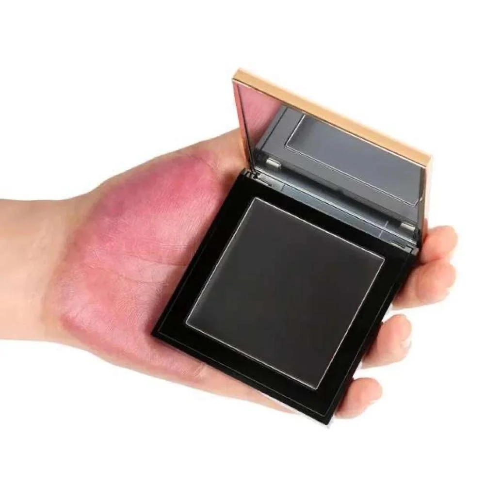 ساره بيوتي احمر الخدود و الشفايف