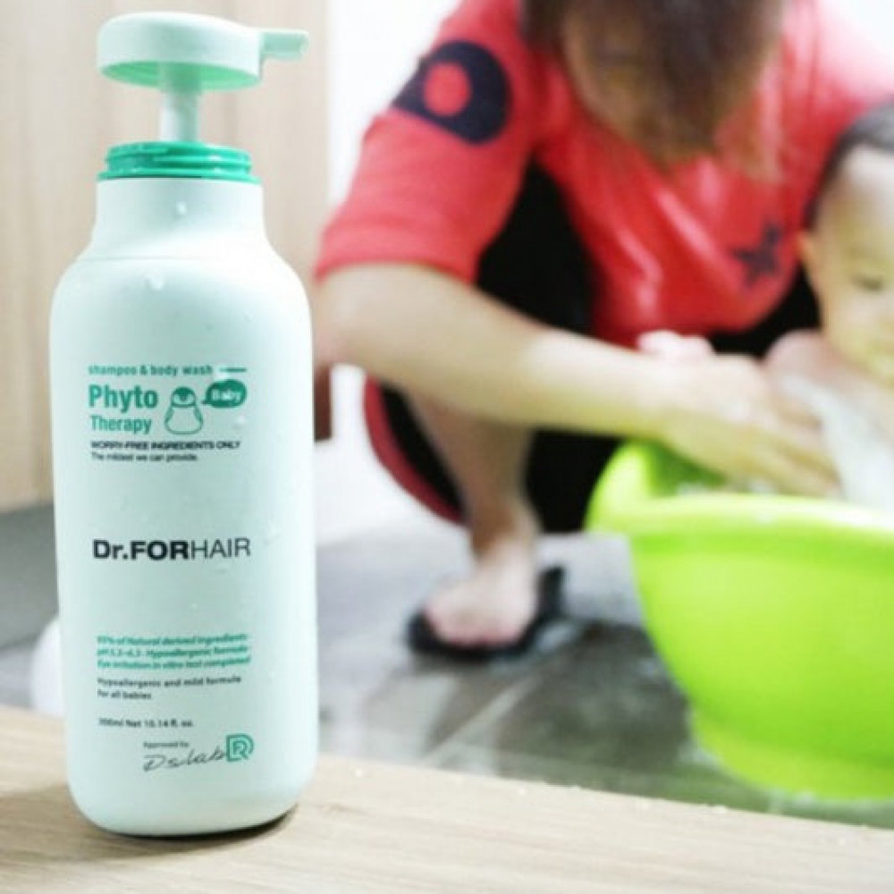 دكتور فورهير شامبو فيتو ثيرابي للشعر والجسم للاطفال 300مل