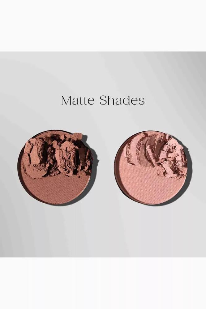 نادين نجيم لوحة ظلال عيون رباعية بريزم دو فلور 5.6 جم