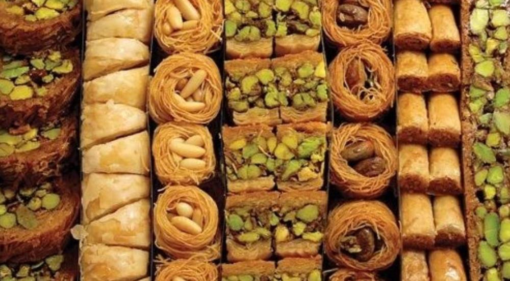 Oriental mix sweets