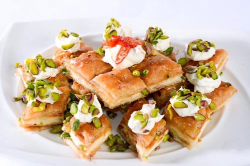 نمورة بالقشطة