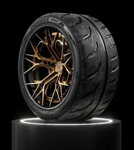 طقم 2 كفرات تويو R888R