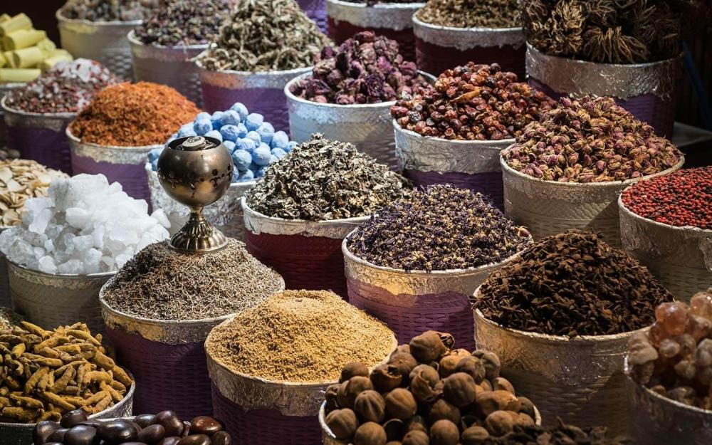 منتجات العطارة من كيف القيصر | اكتشف جودة المكونات الطبيعية الأصلية