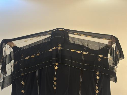 عباية نسف ذهبي