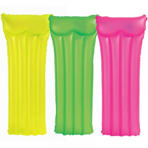 مراتب سباحة بألوان