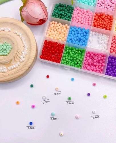 صندوق خرز متعدد الألوان