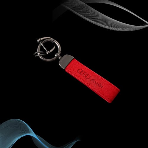 تعليقة بشعار اودي احمر