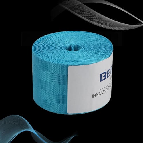 حزام أمان أزرق فاتح