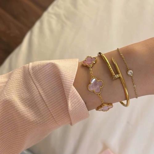 تنسيق 5 ( بدون ملحقات )