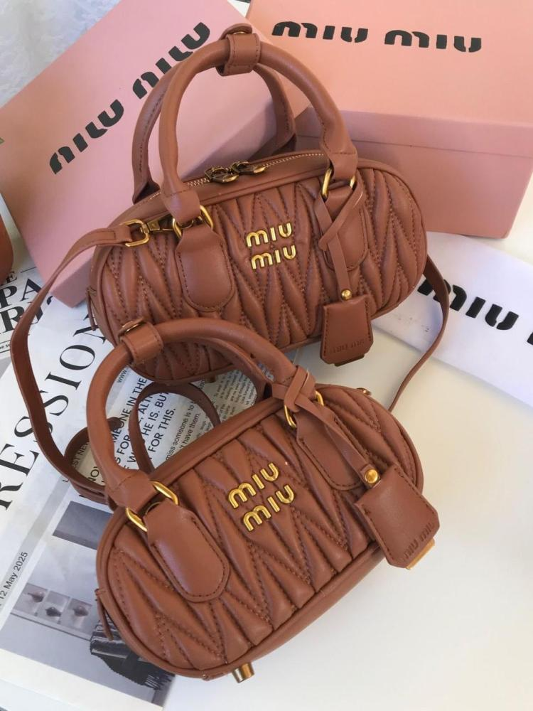 شنطه ميو ميو