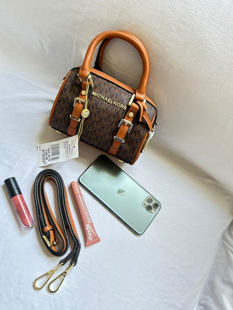 شنطه مايكل كروس