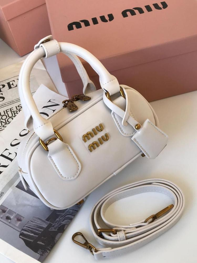 شنطه ميو ميو