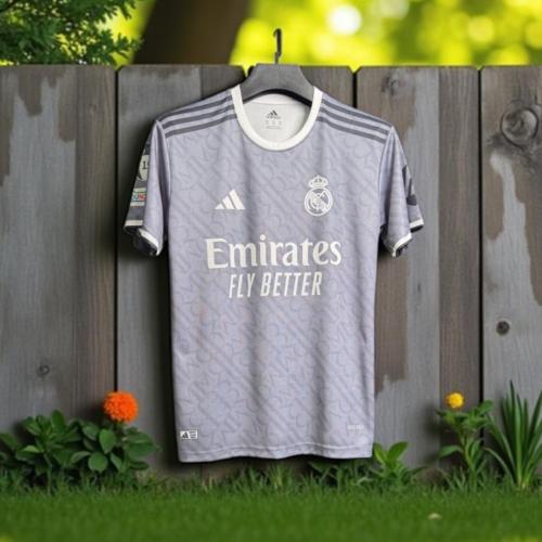 تيشرت نادي مدريد شبابي