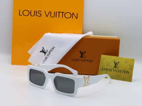نظارة نسائية LOUIS VUITTON