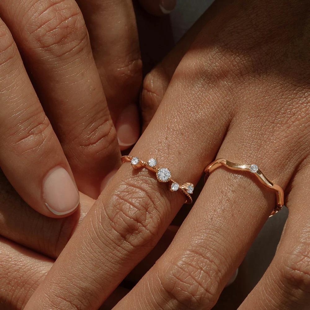 The Ultimate Guide to Jewelry: Gold, Gemstones, and Choosing the Perfect Piece