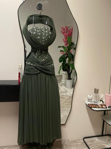 فستان تطريز يدوي