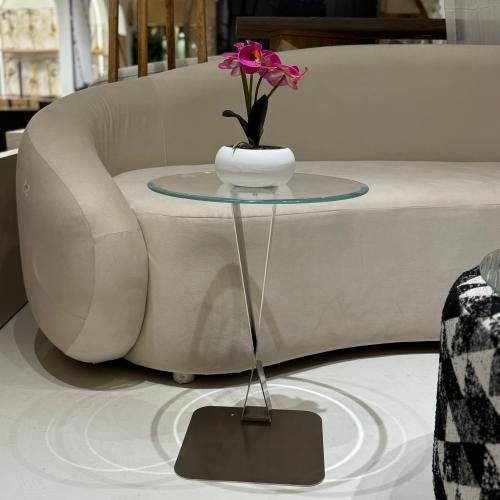 طاولة خدمة بسطح زجاج وقاعدة حديد 40cm*40cm*52cm