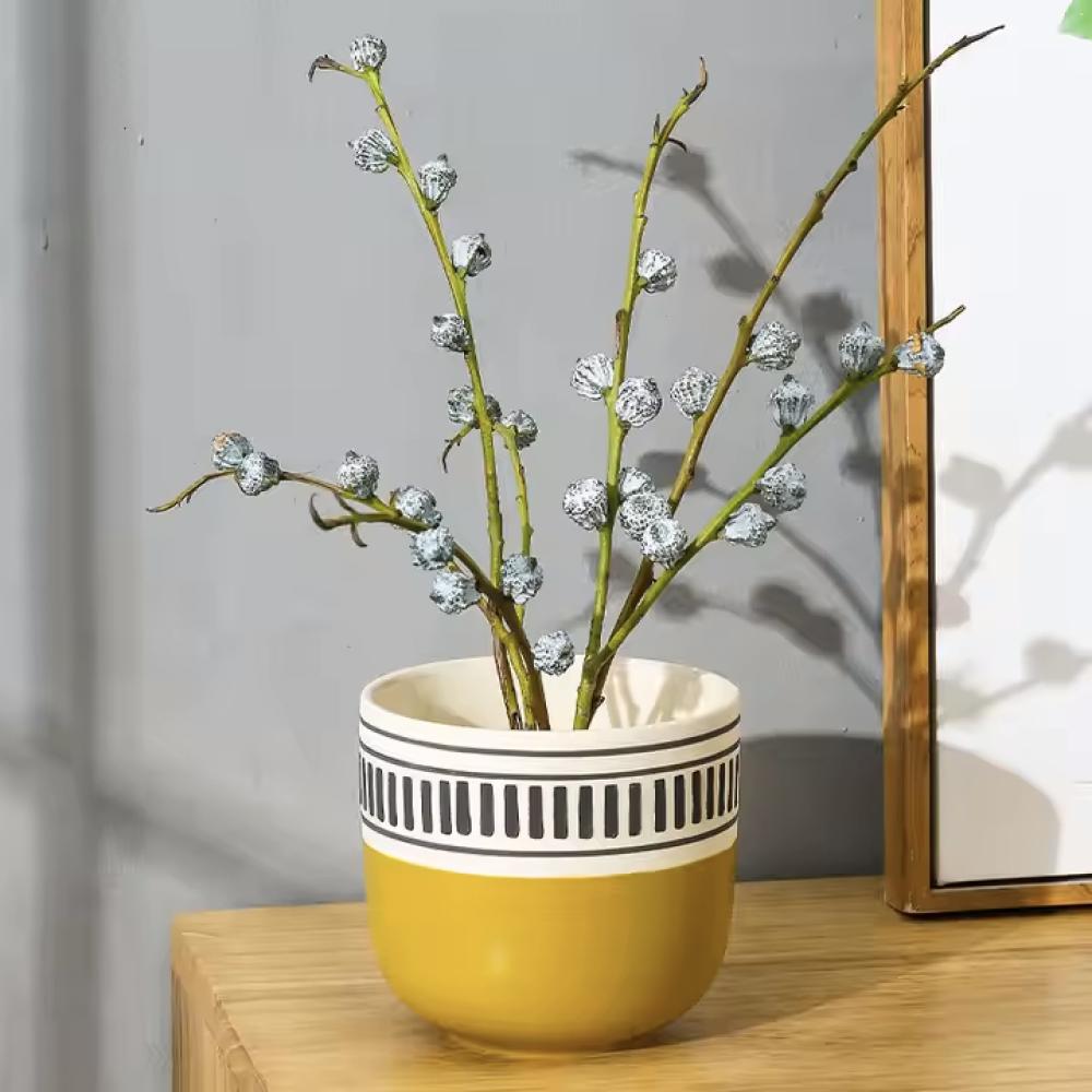 وعاء سيراميك، بإلهام أفريقي