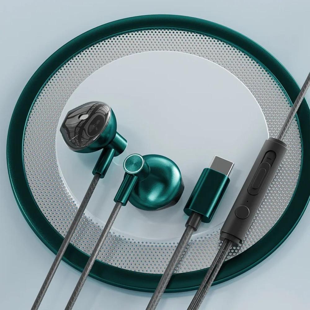 سماعة أذن رياضية سلكية