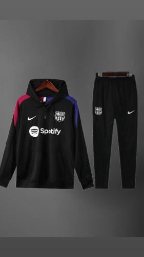 هودى برشلونة مع البنطلون