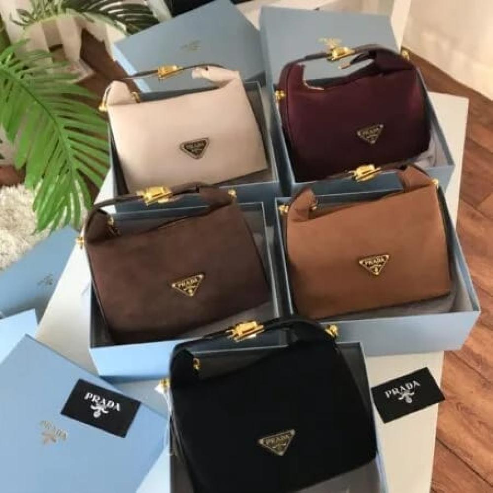 شنطة برادا النسائية الفاخرة