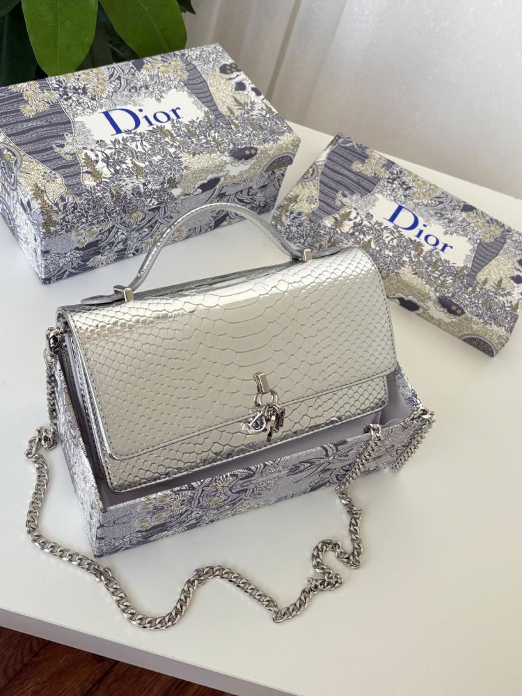 شنط الدلع والتميز (مجموعة النخبة)