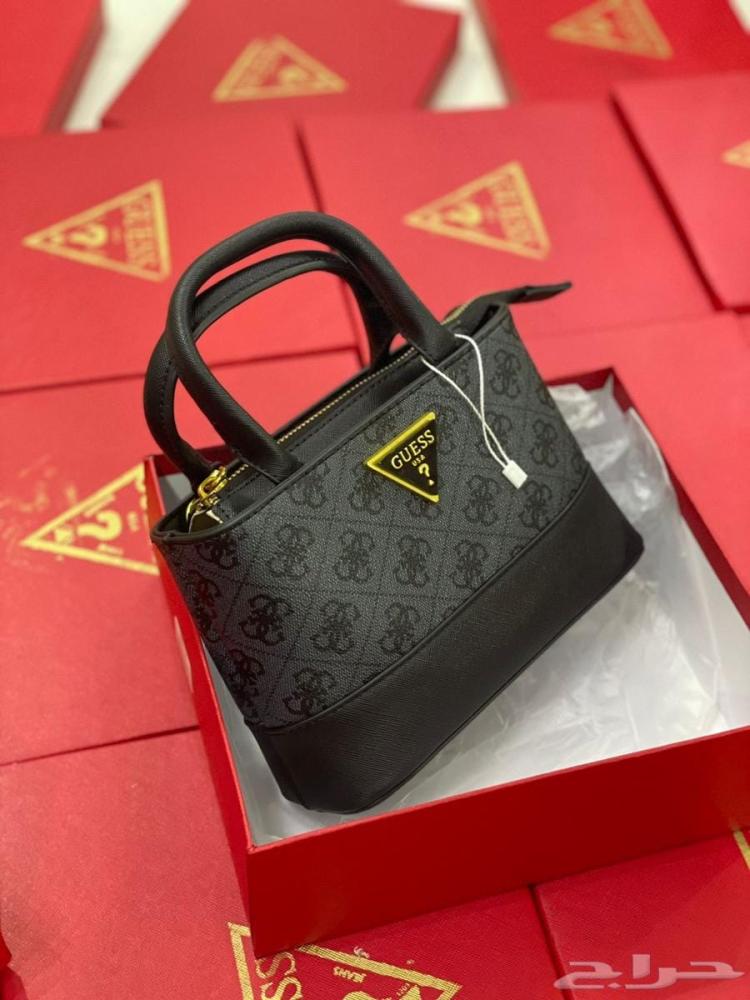 شنطة الكيوت بوكس (مونوغرام)