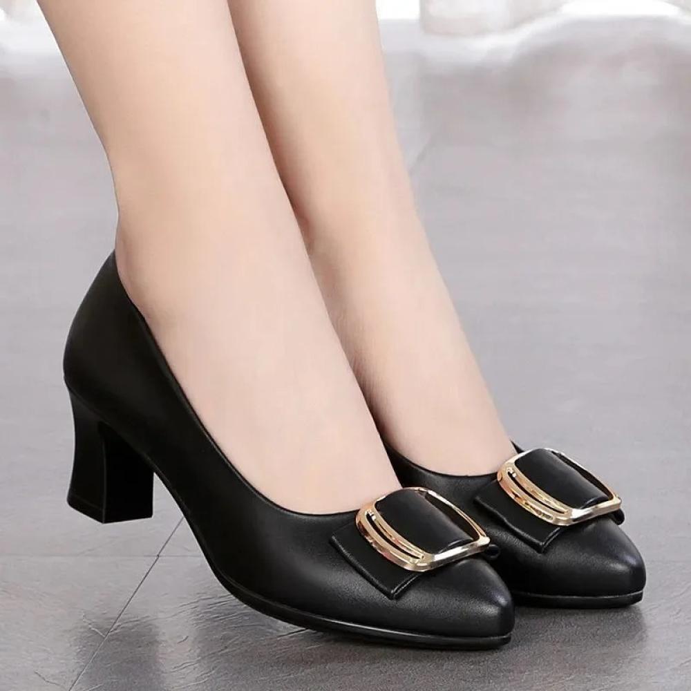 أحذية نسائية من Sapatos Femininas