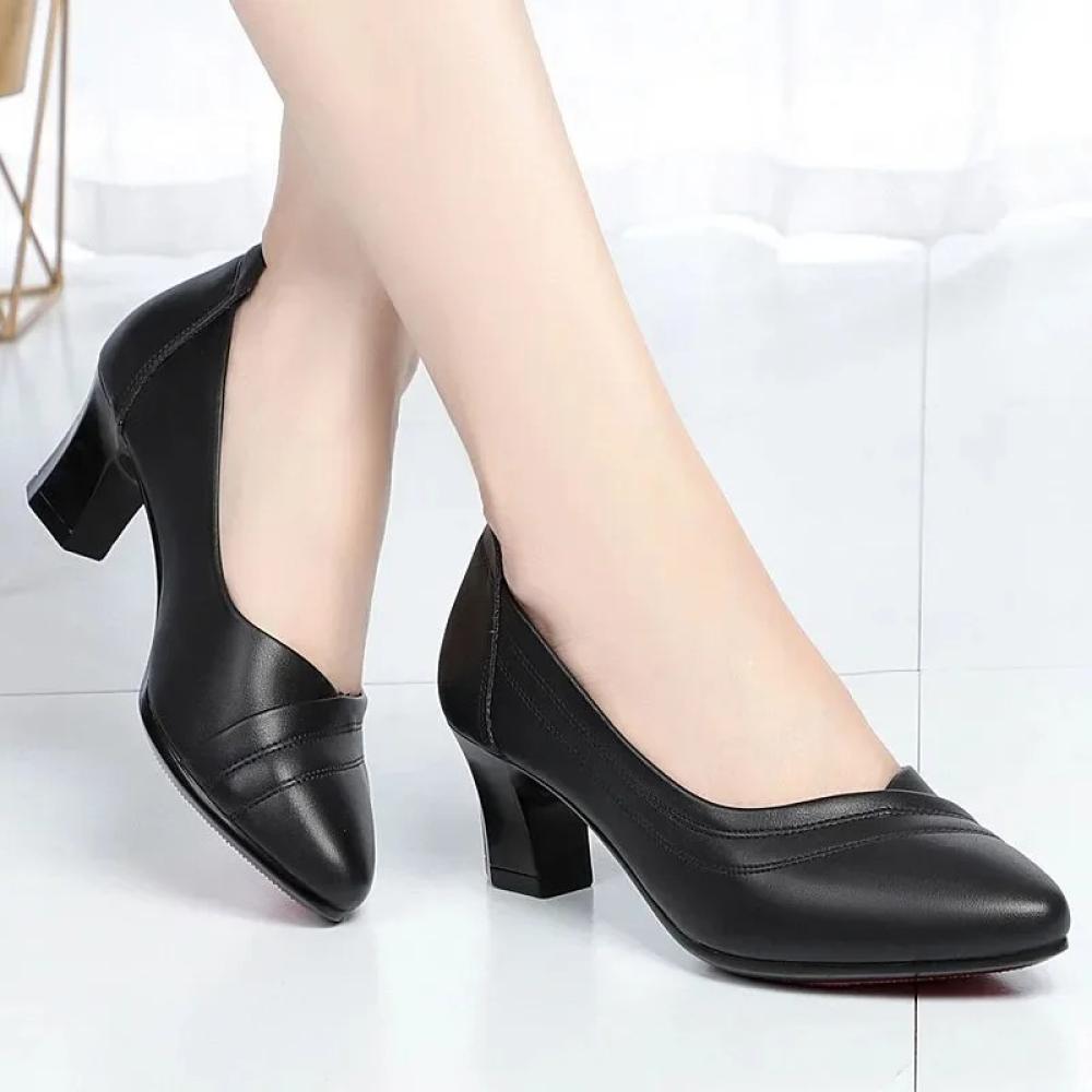أحذية نسائية من Sapatos Femininas